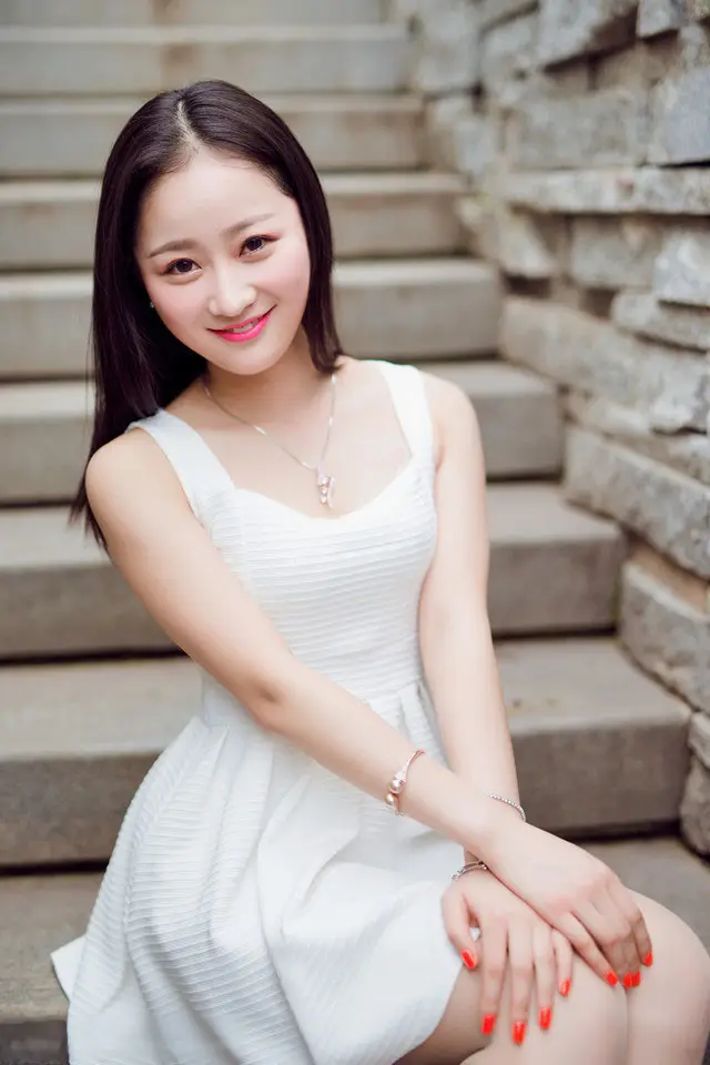 吐鲁番温州私人伴游商务伴游乔妹的联系方式！
