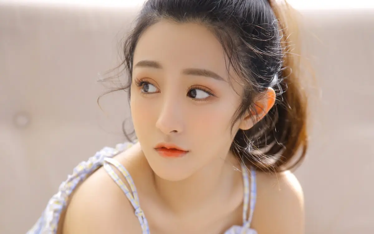 吐鲁番和上海私人伴游一起探访体验上海里弄