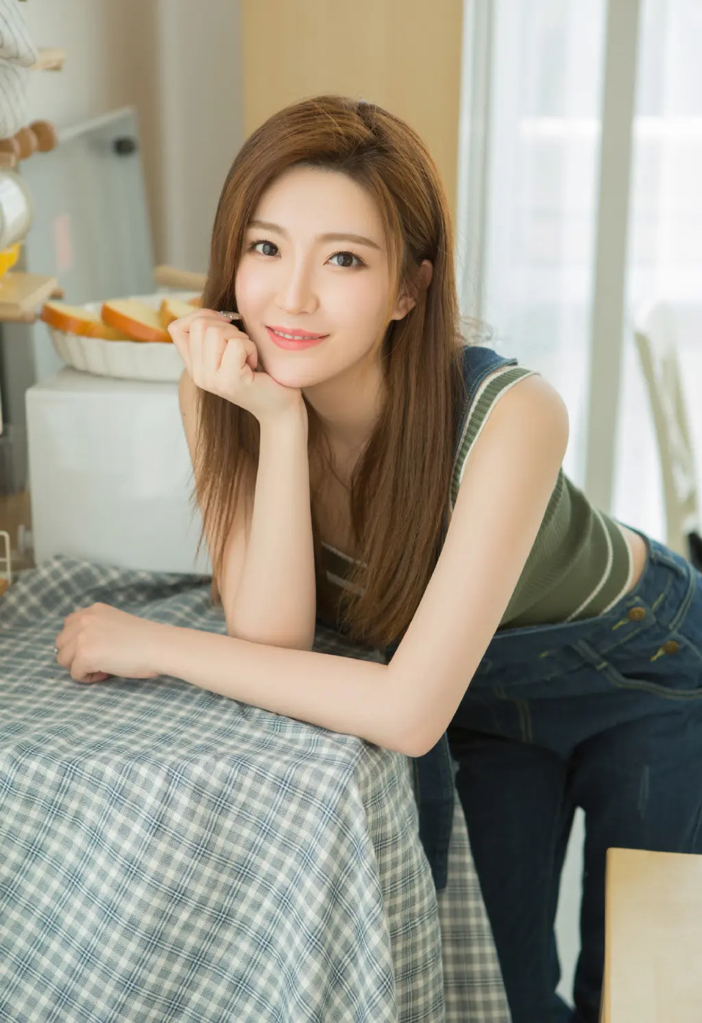 吐鲁番衢州伴游钟欣蕊