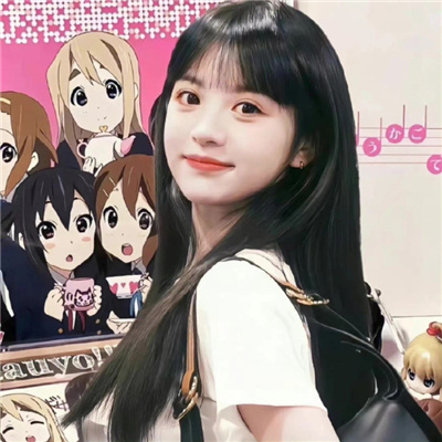 吐鲁番伴游女生易云的资料